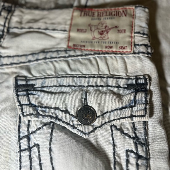 True Religion “Ricky” Relaxed Straight Fit Jeans - Picture 5 of 8
